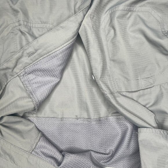 Pacific Trail Men's Steel Grey Roll Tab Performance Vented Shirt Top Sz Med - Picture 7 of 11